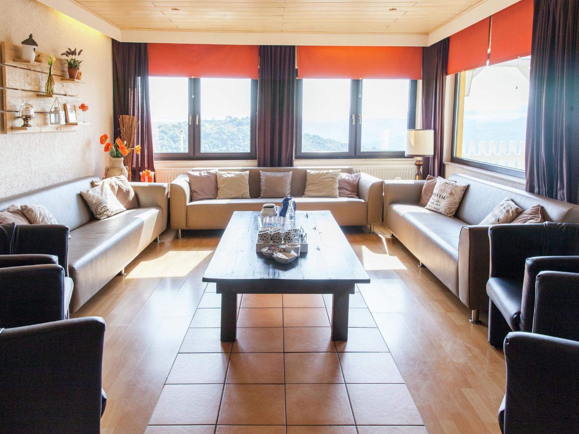 Beautiful Holidayhome With Sauna And Terrace Harscheid Exterior foto